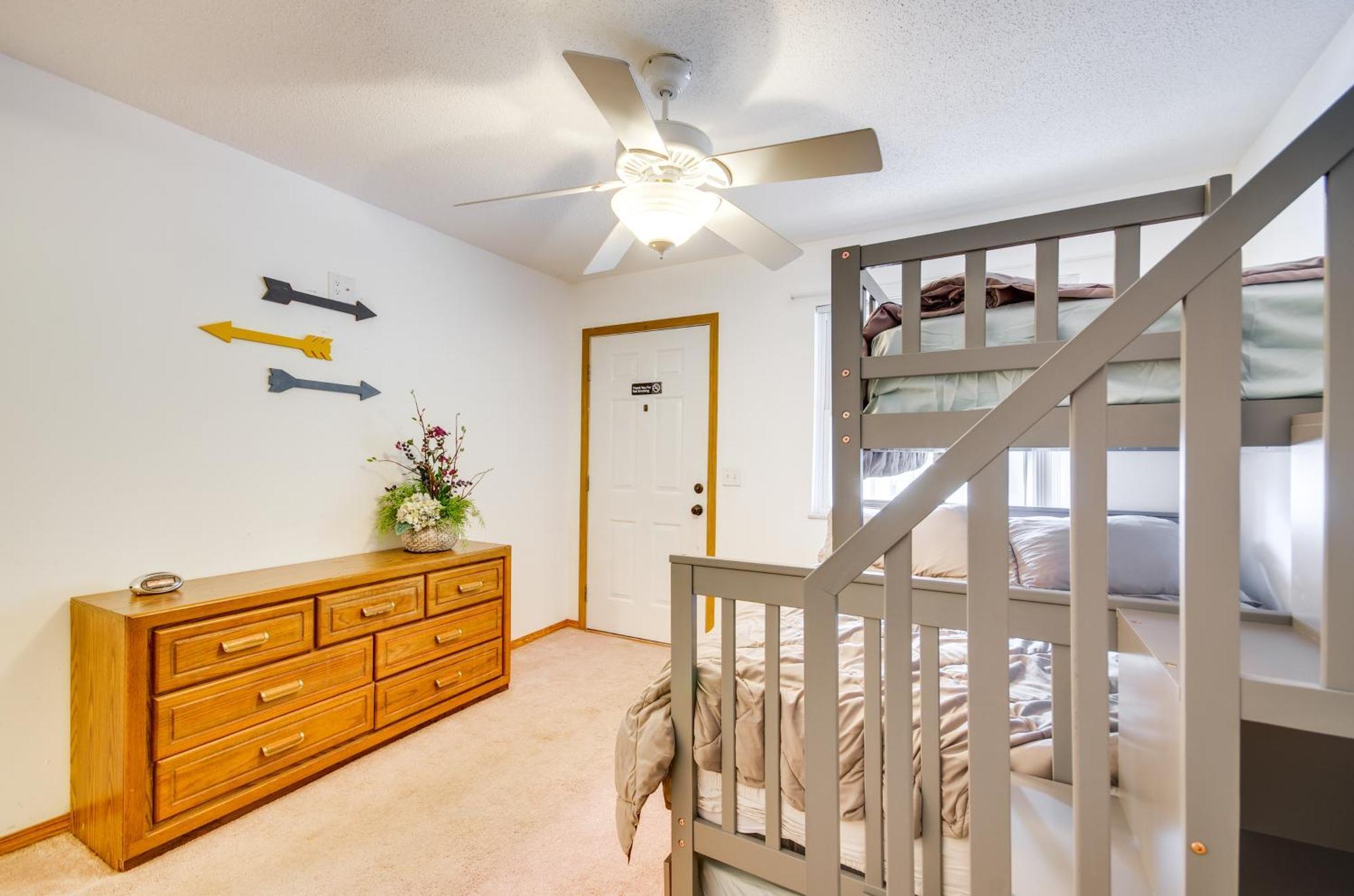 Cozy Lake Ozark Condo Rental With Grill, Pool Access Exterior foto